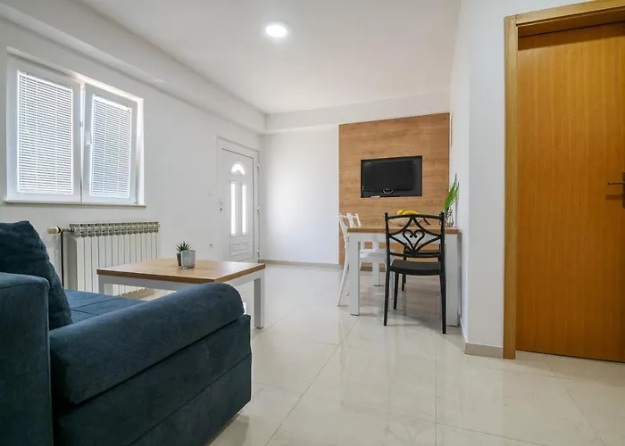 Judik Lägenhet Neum