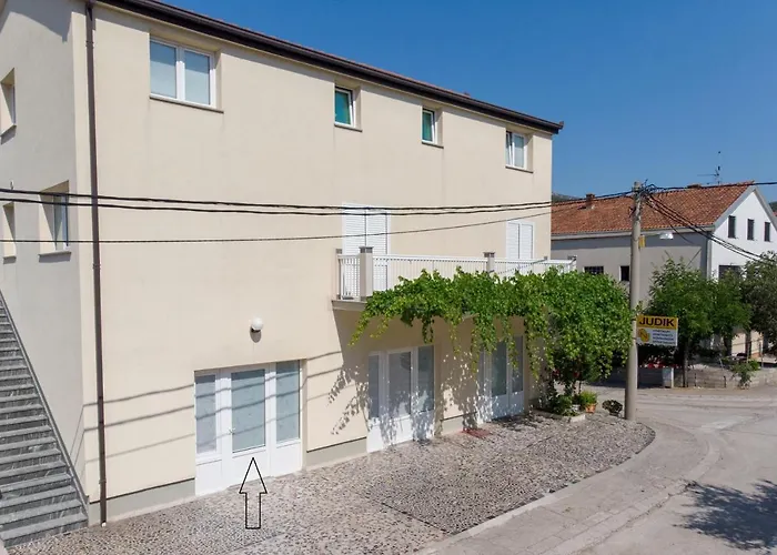 Lägenhet Judik Neum