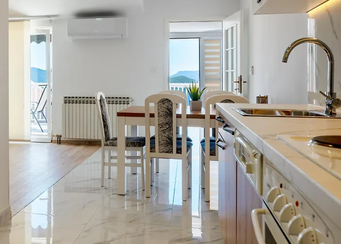 Judik Lägenhet Neum